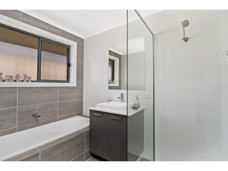 16 Diploma Drive, Port Macquarie NSW 2444