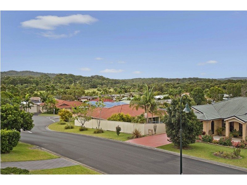 6 Rainbow Beach Drive, Bonny Hills NSW 2445
