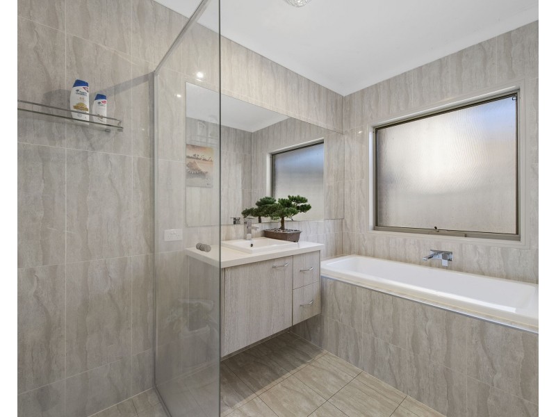 3 Varsity Parkway, Thrumster NSW 2444