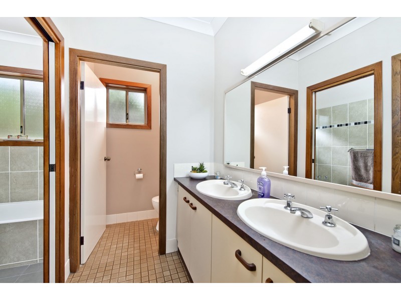 1 Wayfield Way, Port Macquarie NSW 2444