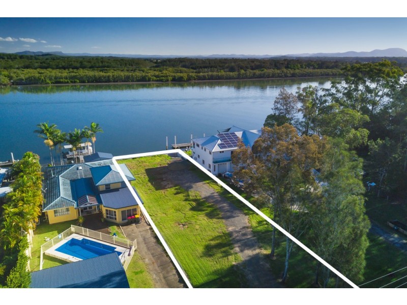 17 Riverside Drive, Port Macquarie NSW 2444
