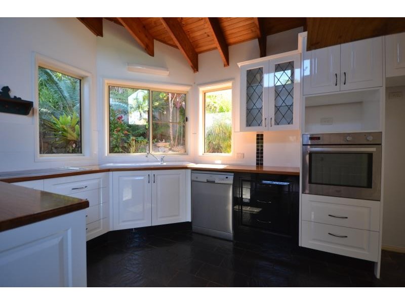 17 SHELBOURNE PLACE, Port Macquarie NSW 2444