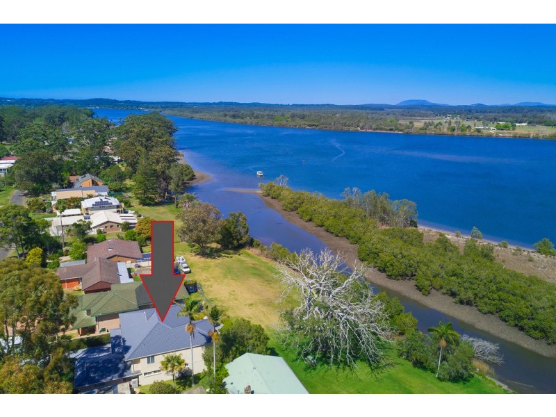 129 Riverside Drive, Port Macquarie NSW 2444