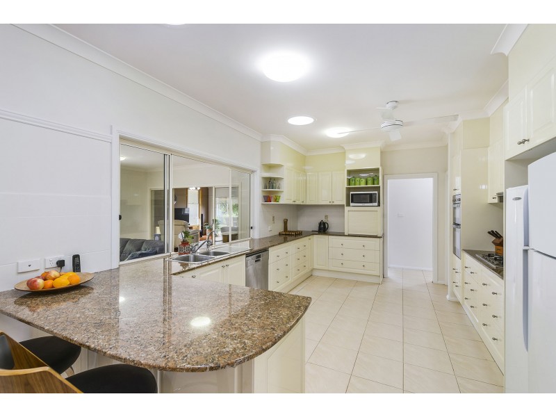 10 Forest Way, Lake Cathie NSW 2445