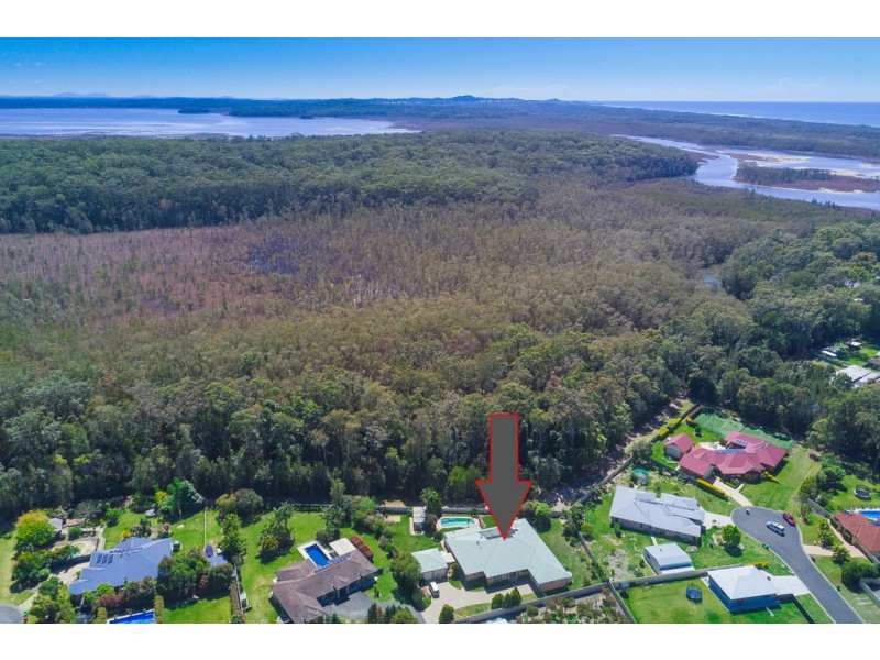 10 Forest Way, Lake Cathie NSW 2445