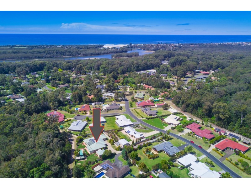 10 Forest Way, Lake Cathie NSW 2445