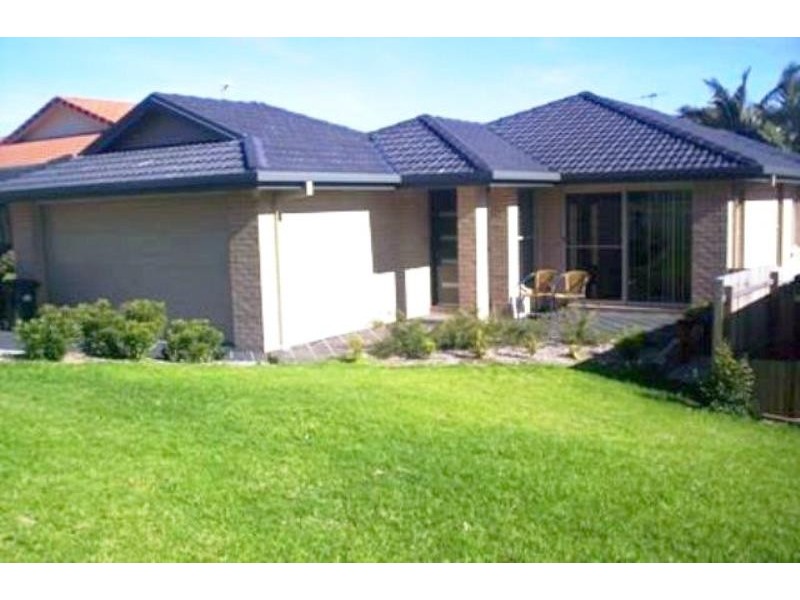1 KALIMNA CLOSE, Port Macquarie NSW 2444