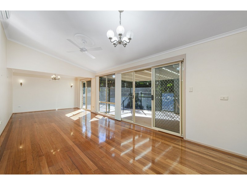 16 McIntyre Close, Port Macquarie NSW 2444