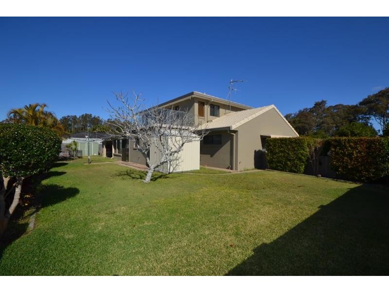 9 MELALEUCA PLACE, Port Macquarie NSW 2444