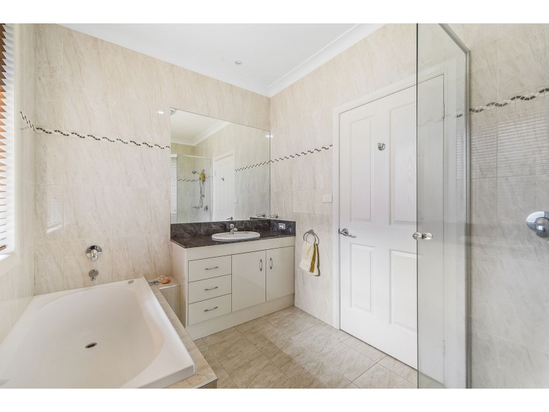 20 Laguna Place, Port Macquarie NSW 2444