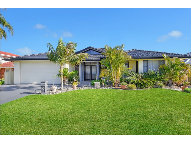 20 Laguna Place, Port Macquarie NSW 2444