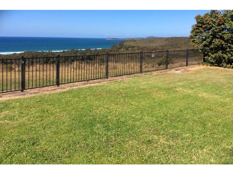 818 OCEAN DRIVE, Bonny Hills NSW 2445