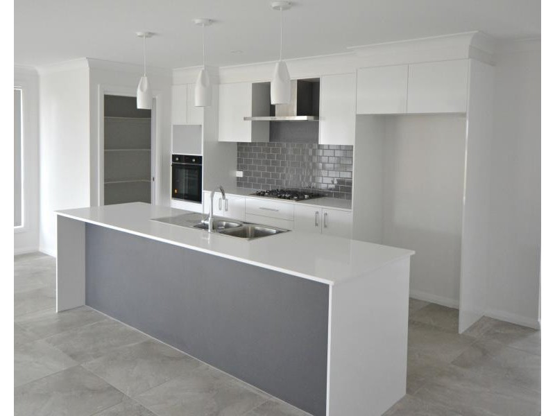 41 MEARES CIRCUIT, Port Macquarie NSW 2444