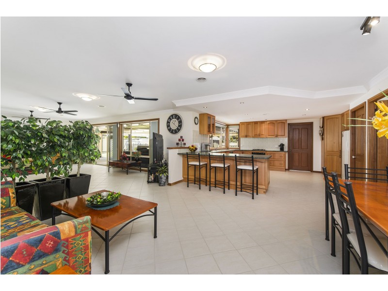 4 Forest Way, Lake Cathie NSW 2445