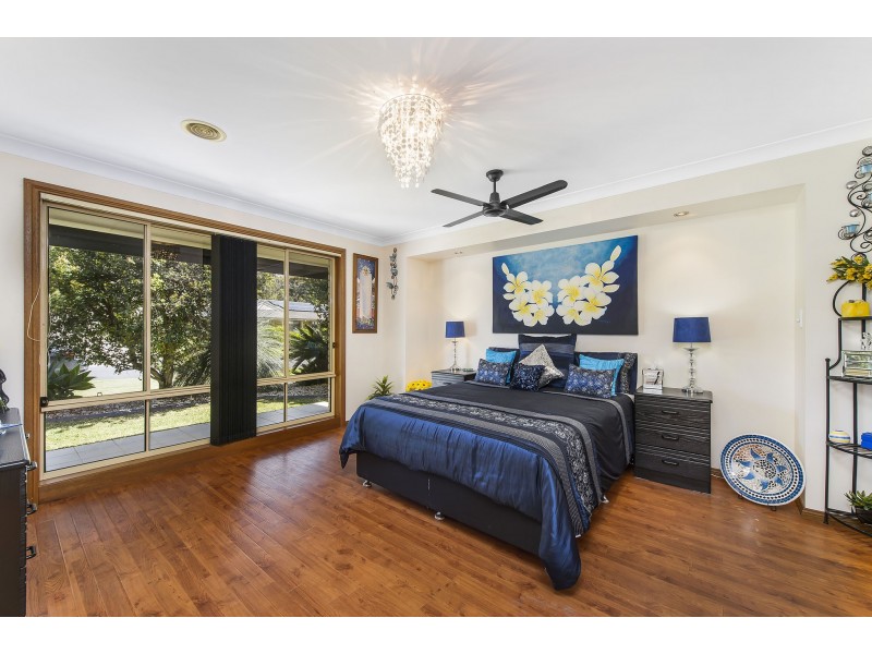 4 Forest Way, Lake Cathie NSW 2445