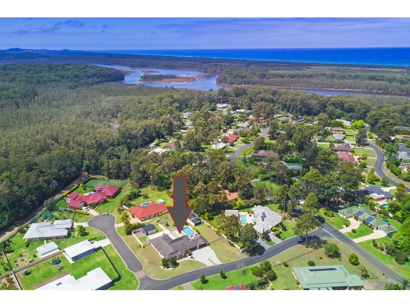 4 Forest Way, Lake Cathie NSW 2445