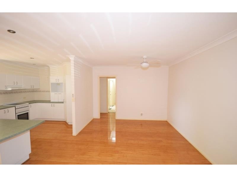 2/33 SAPPHIRE DRIVE, Port Macquarie NSW 2444