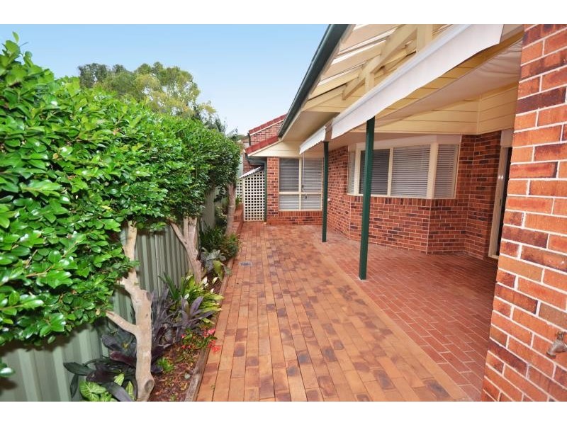 2/33 SAPPHIRE DRIVE, Port Macquarie NSW 2444