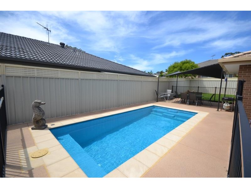 1 WHISTLER DRIVE, Port Macquarie NSW 2444