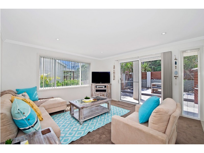 1/129 Pacific Drive, Port Macquarie NSW 2444