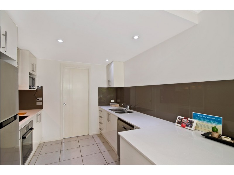 1/129 Pacific Drive, Port Macquarie NSW 2444