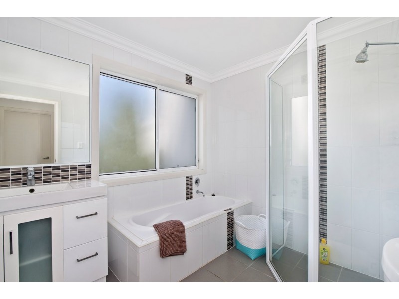1/129 Pacific Drive, Port Macquarie NSW 2444