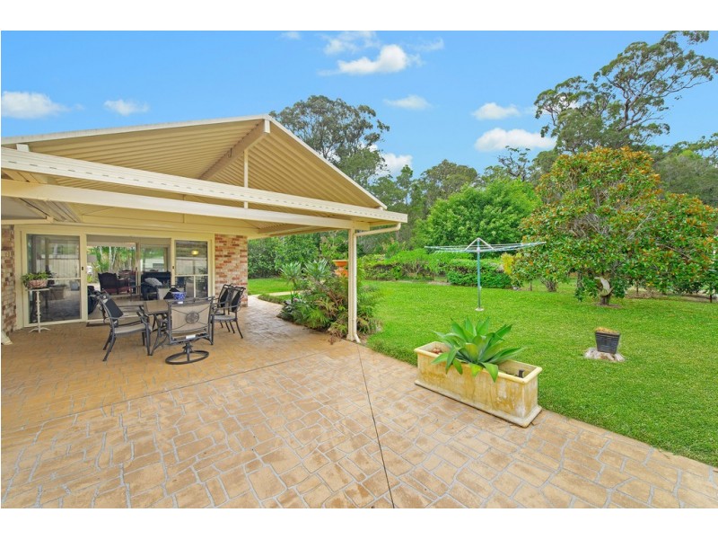 15 Forest Way, Lake Cathie NSW 2445