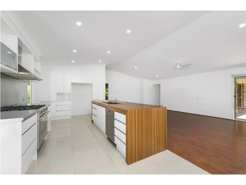 37 Lincoln Road, Port Macquarie NSW 2444
