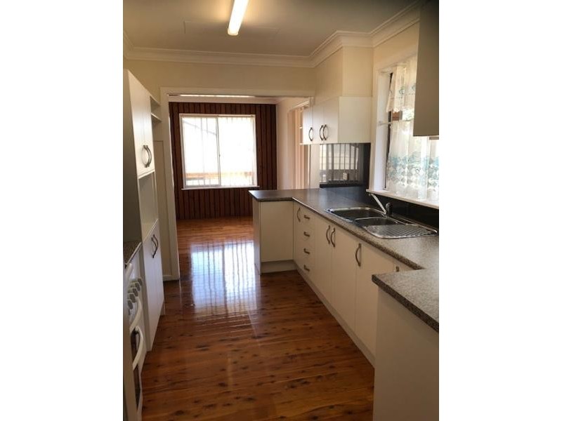 12 CLIFTON DRIVE, Port Macquarie NSW 2444