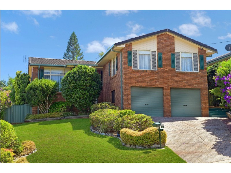 4 Leura Place, Port Macquarie NSW 2444