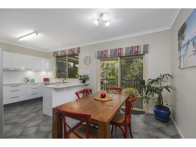 4 Leura Place, Port Macquarie NSW 2444