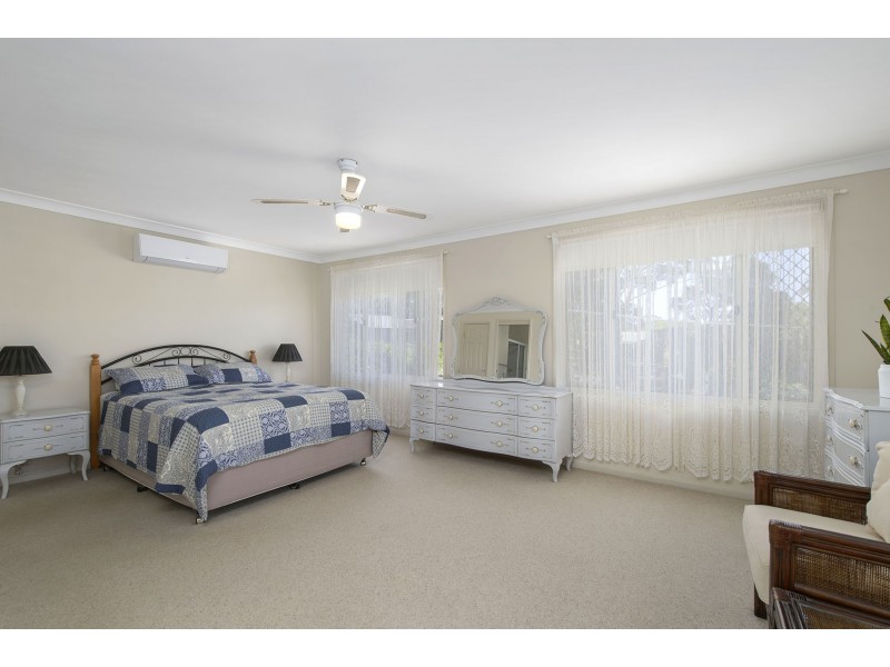 4 Leura Place, Port Macquarie NSW 2444