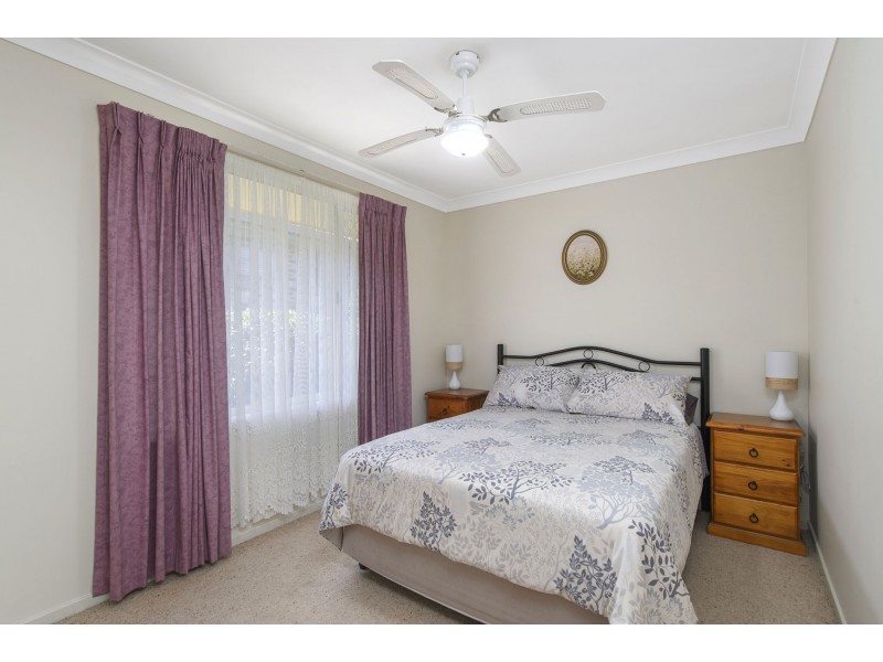 4 Leura Place, Port Macquarie NSW 2444
