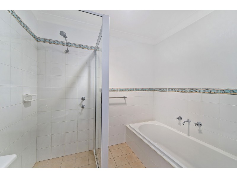 2/42 Koel Crescent, Port Macquarie NSW 2444
