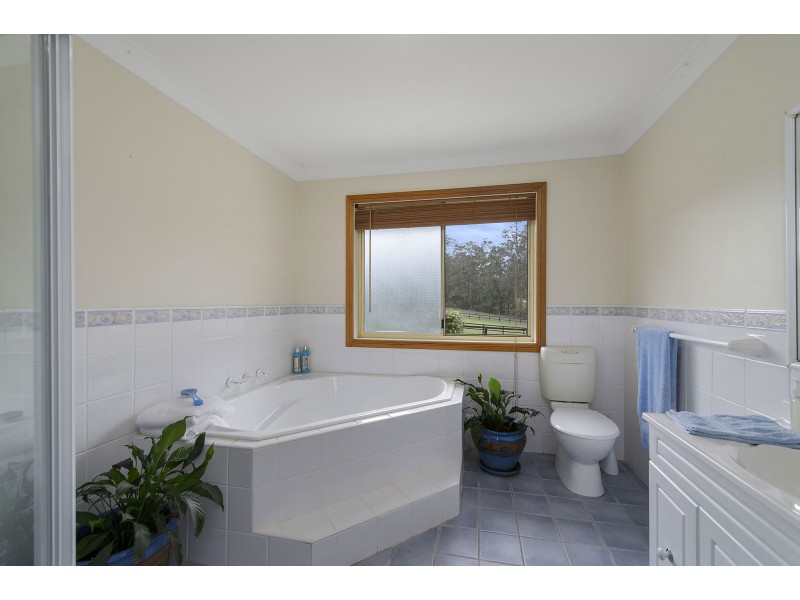 46 Berowra Place, King Creek NSW 2446