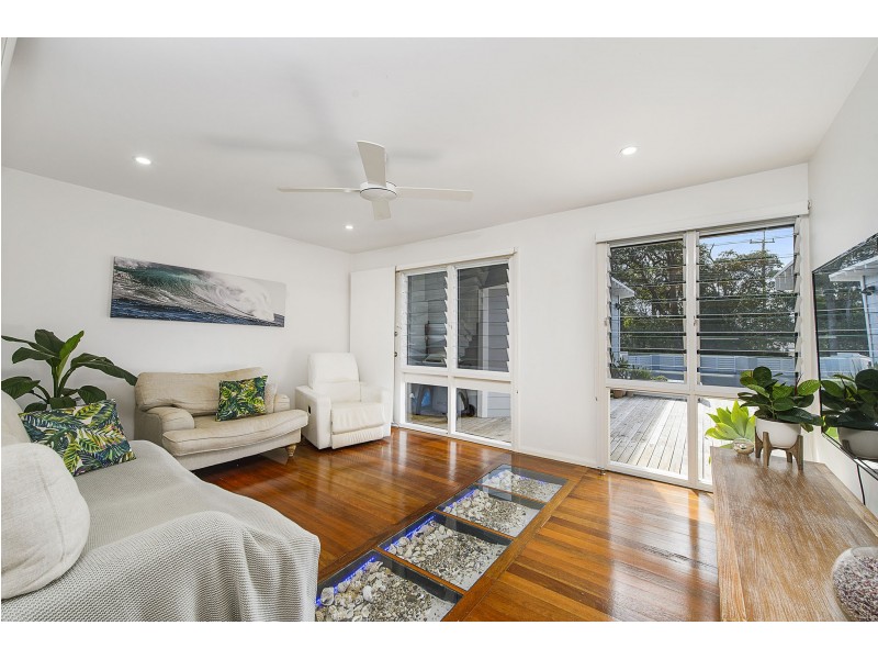 4 Tallong Drive, Lake Cathie NSW 2445