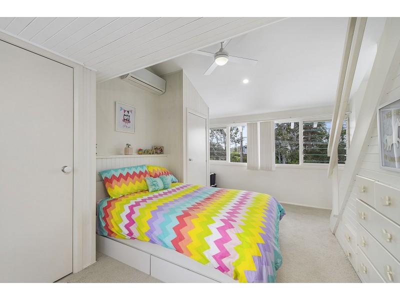 4 Tallong Drive, Lake Cathie NSW 2445