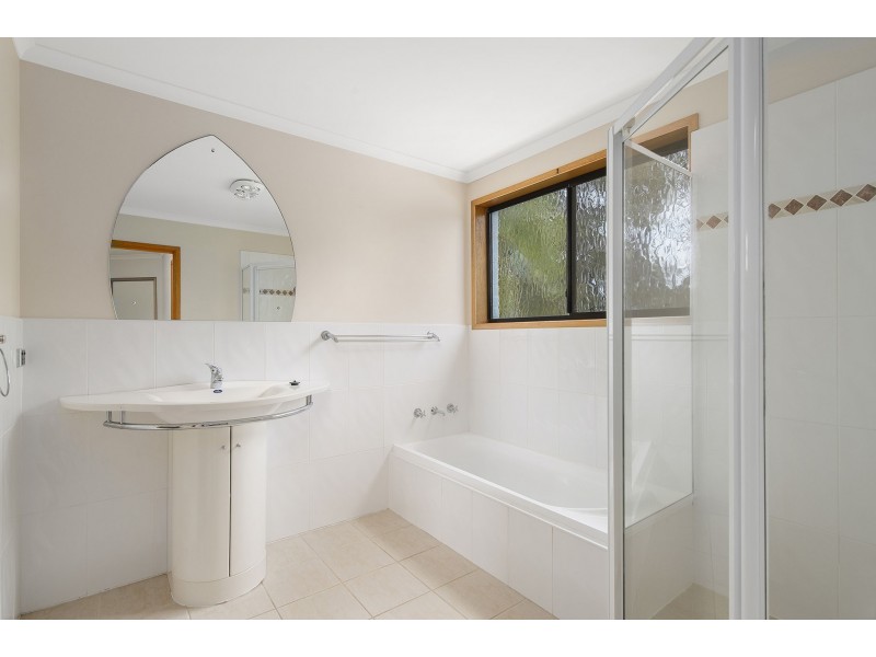 2/192 Matthew Flinders Drive, Port Macquarie NSW 2444