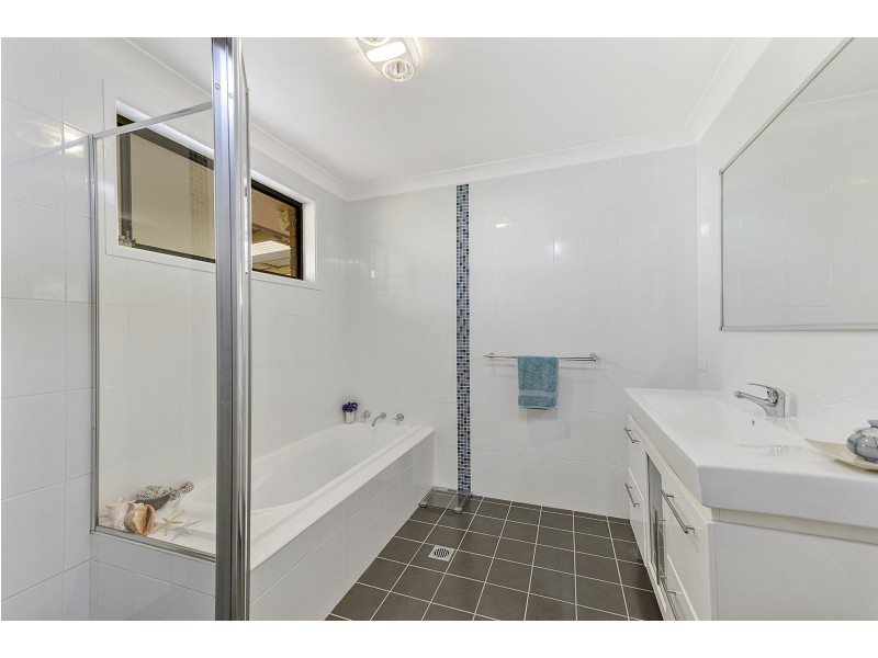 31 Fernhill Road, Port Macquarie NSW 2444