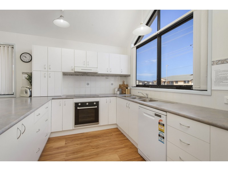 2/35 Watonga Street, Port Macquarie NSW 2444