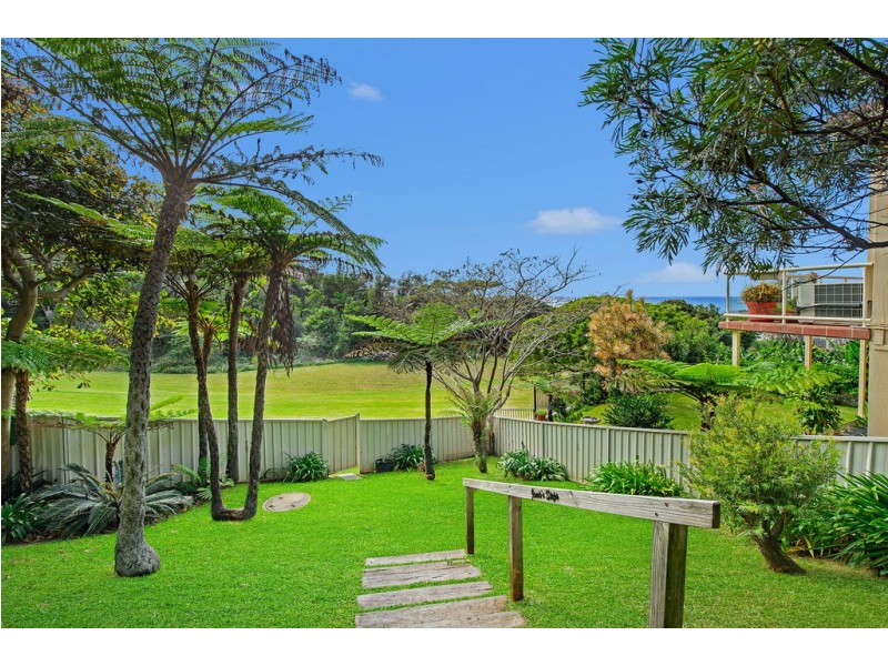 2/35 Watonga Street, Port Macquarie NSW 2444