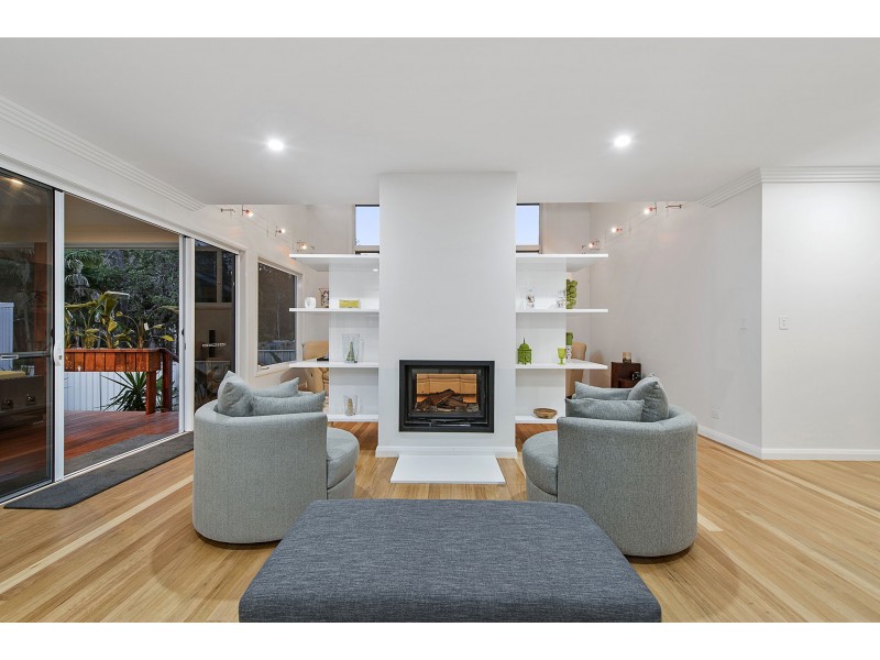 14 Evans Street, Lake Cathie NSW 2445