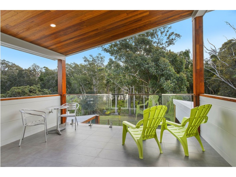 14 Evans Street, Lake Cathie NSW 2445