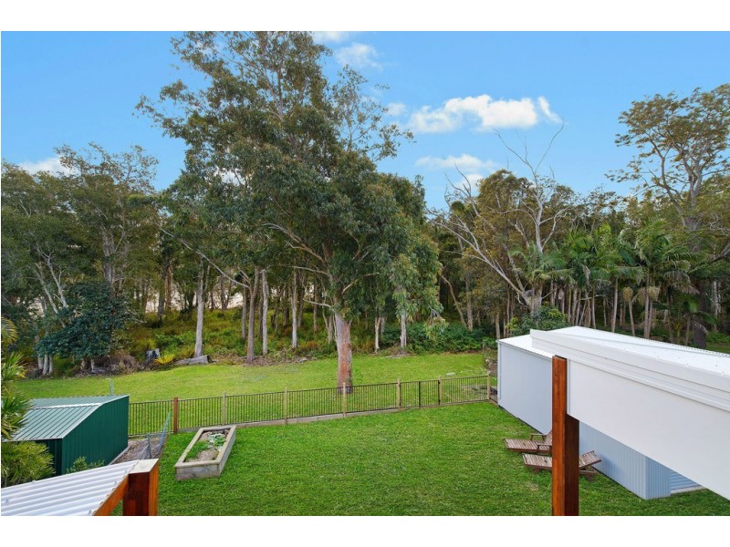 14 Evans Street, Lake Cathie NSW 2445