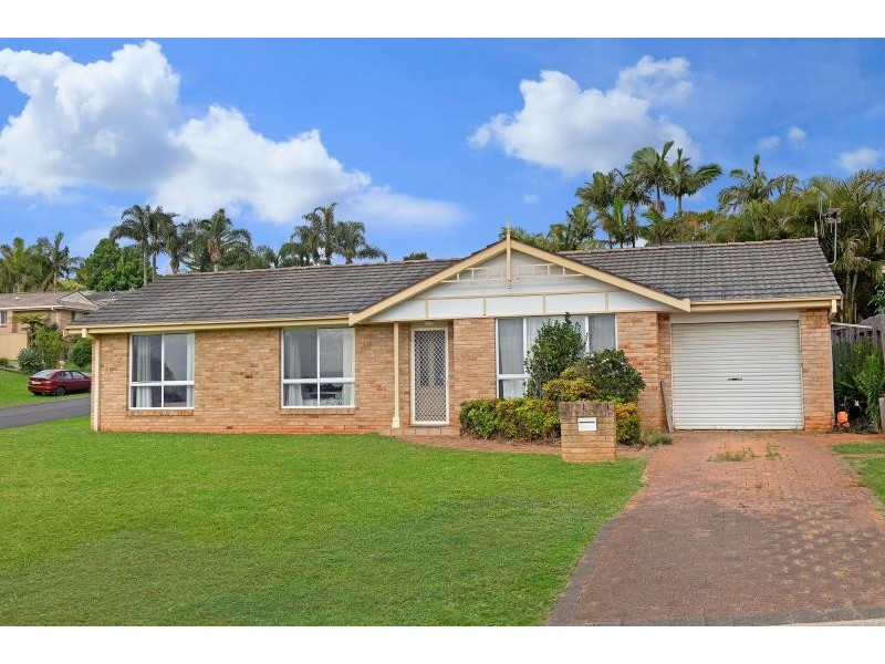 2 COCOS PLACE, Port Macquarie NSW 2444