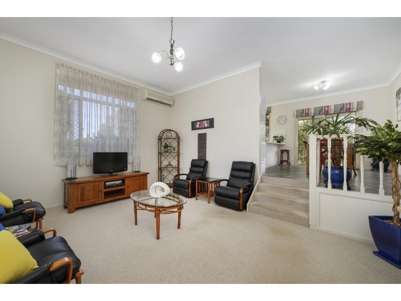 4 LEURA PLACE, Port Macquarie NSW 2444