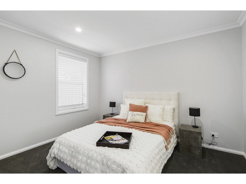 33 Sovereign Drive, Thrumster NSW 2444