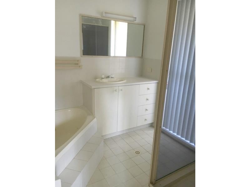 2/89 KENNEDY DRIVE, Port Macquarie NSW 2444