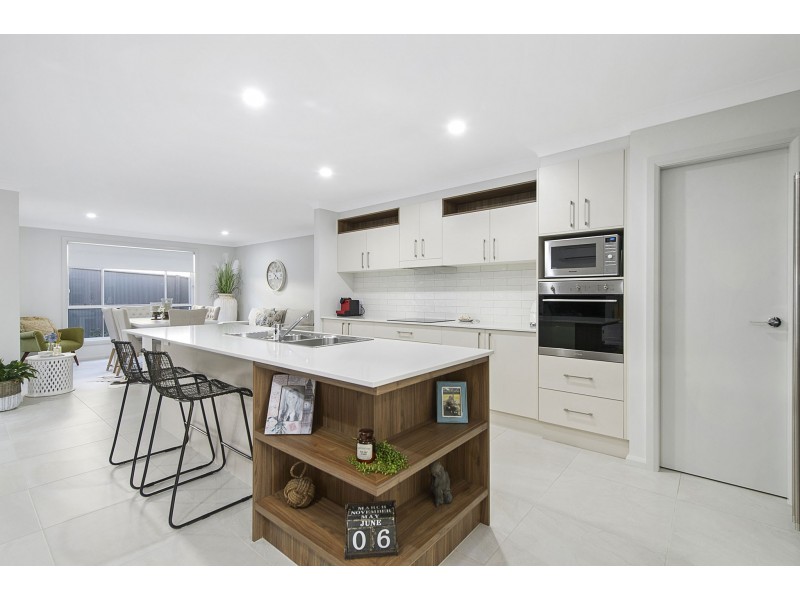 2 Richwood Ridge, Port Macquarie NSW 2444