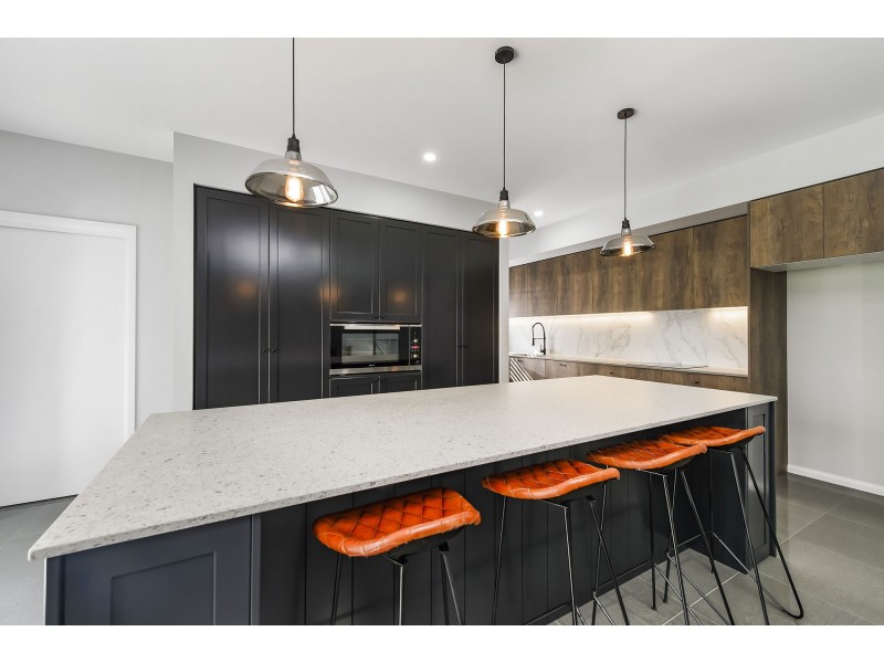 7 Black Caviar Parade, Port Macquarie NSW 2444